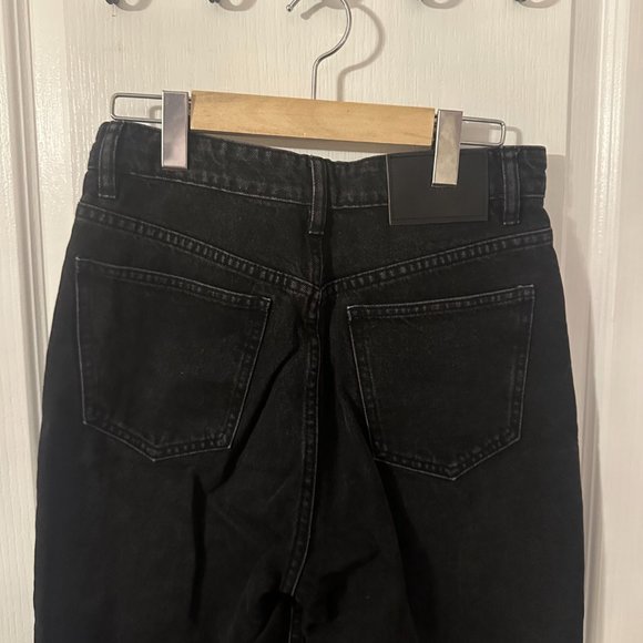 ZARA Black Hi-Rise Straight Leg Jeans (Size 6 US/38 EUR) - Picture 5 of 9